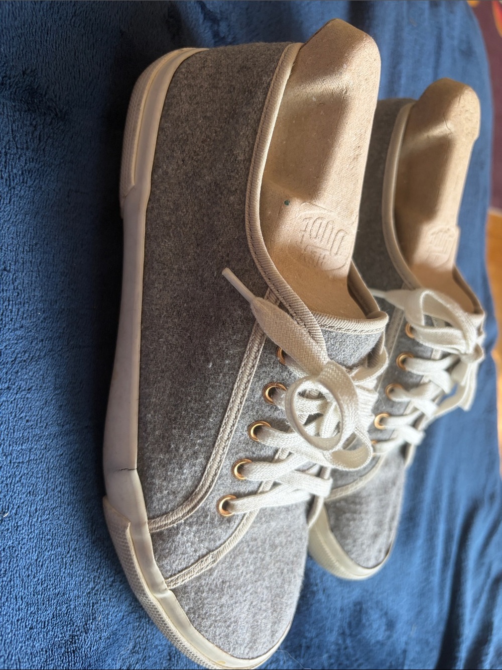 Gray Lace-Up Sneakers - Picture 3 of 8